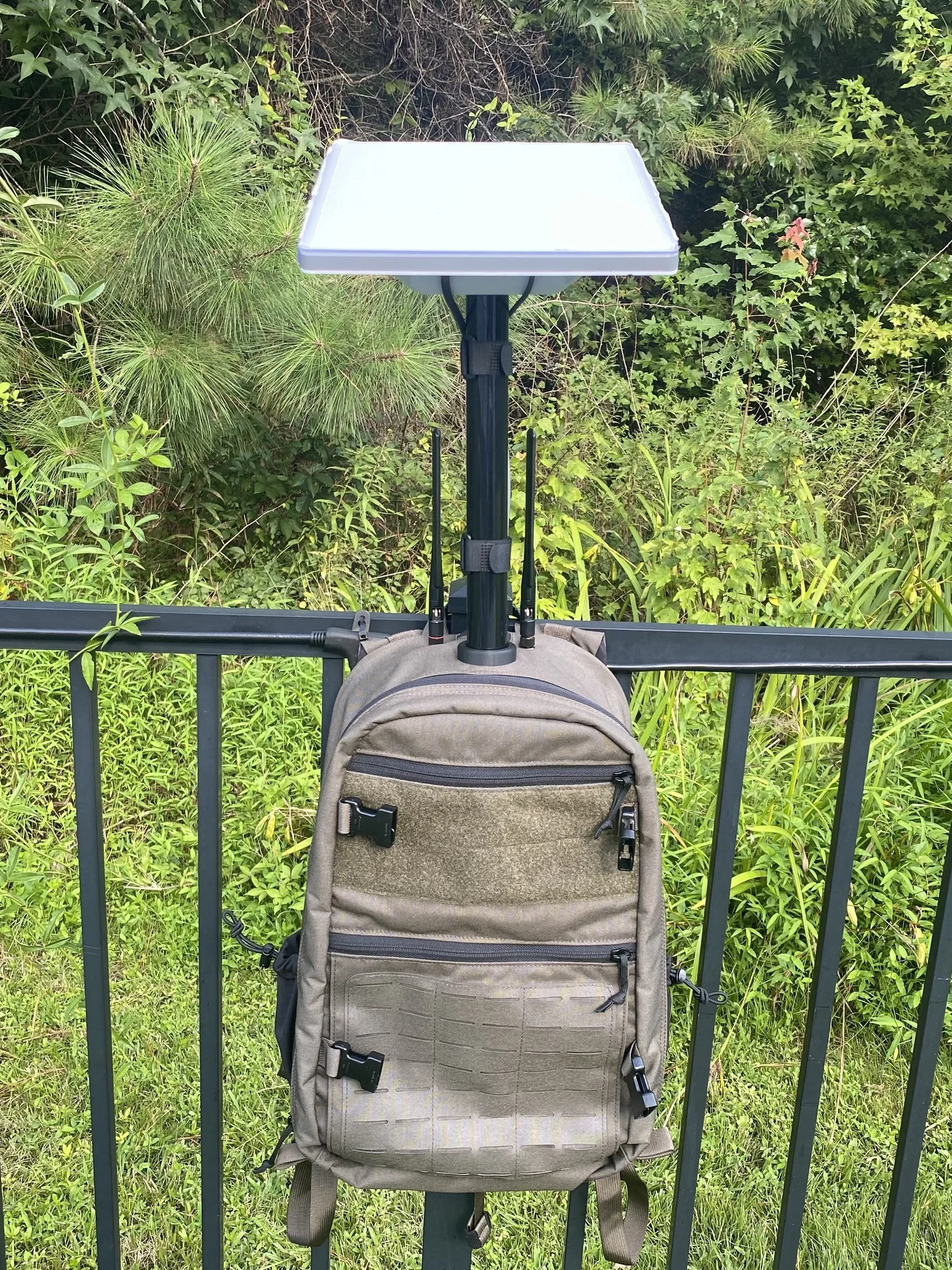 Backpack Live Starlink